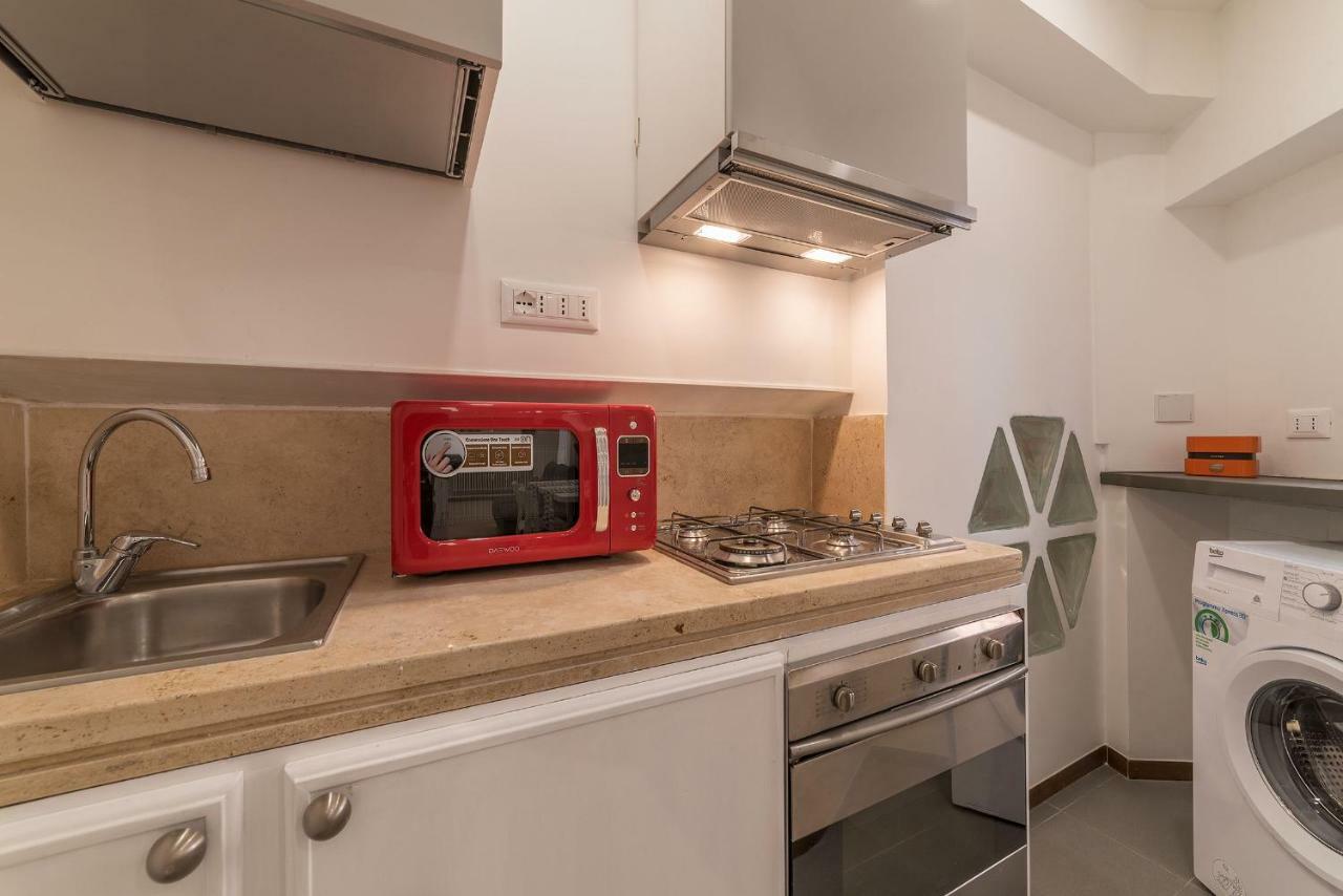 Montecitorio Lovely Apartment Rome Bagian luar foto
